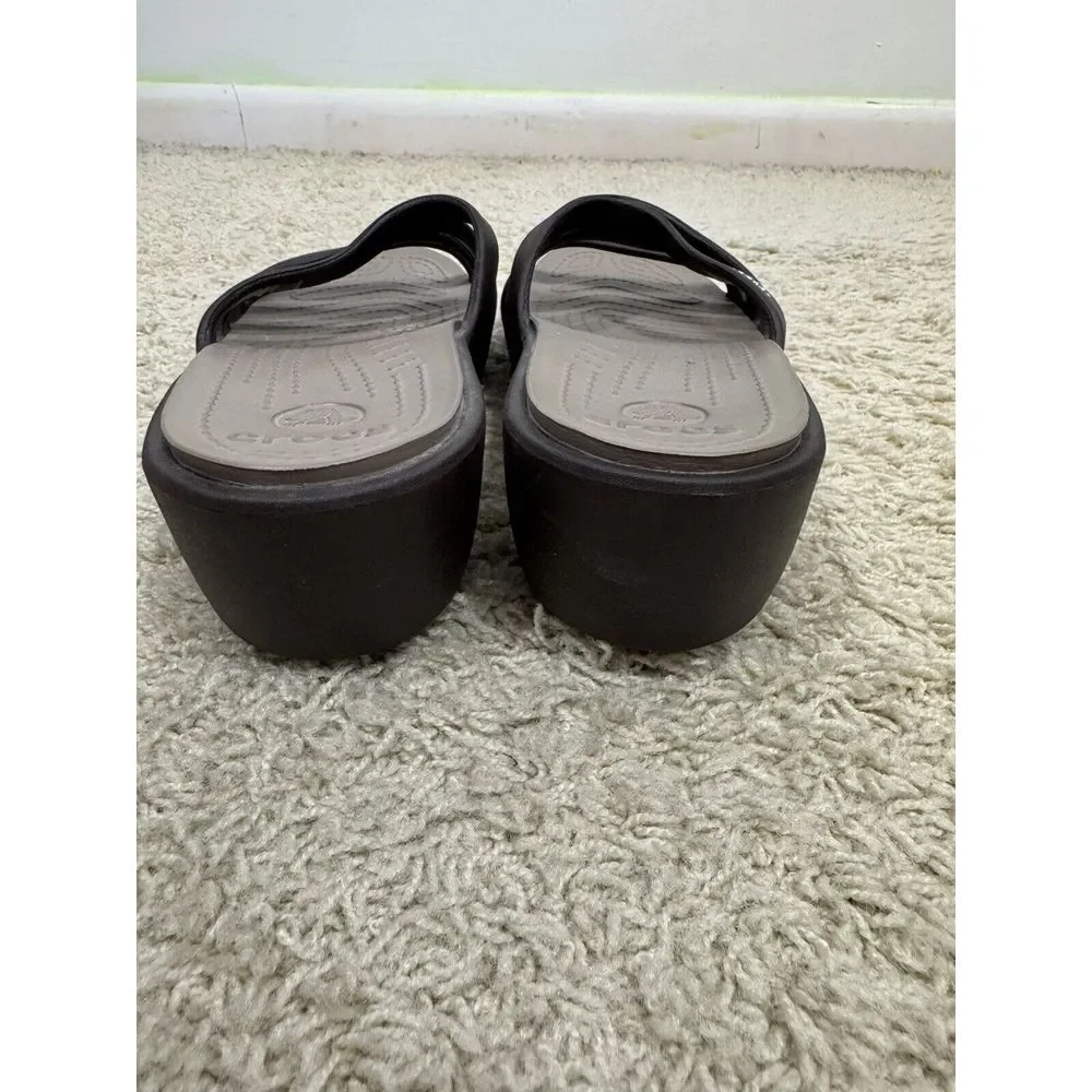 CROCS there small